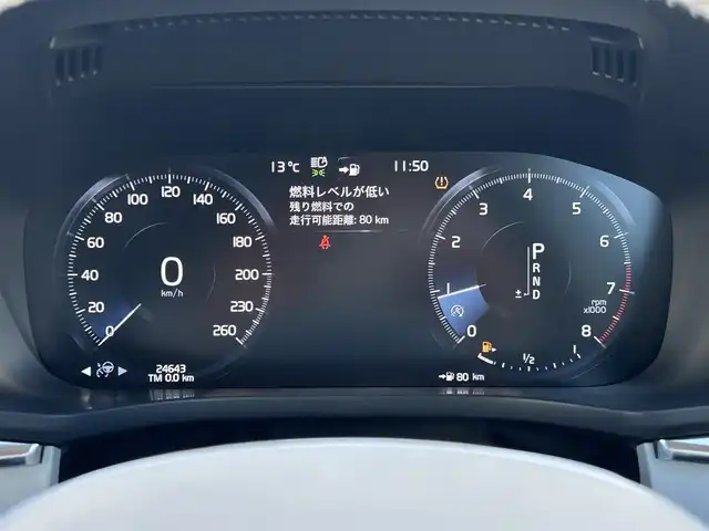 ボルボ ＸＣ６０ T5 AWD インスクリプション 東京都 2020(令2)年 2.5万km フュージョンレッドM  City Safetyy（衝突回避・被害軽減ブレーキシステム）/・インターセクション・サポート/・対向車対応機能/・ステアリング・サポート/・オンカミング・レーン・ミティゲーション/・ACC/・ パイロット・アシスト/・LCMA（レーン・チェンジ・マージ・エイド）/・LKA（レーン・キーピング・エイド）/・DAC（ドライバー・アラート・コントロール）/・ フル・アクティブ・ハイビーム（LEDヘッドライト）/・ 360°ビューカメラ/本革シート/・シートヒーター/ヘッドアップディスプレイ