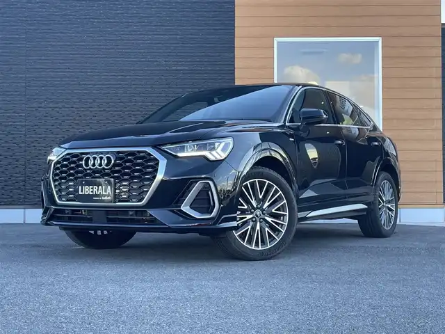 アウディ アウディ Ｑ３ 35TFSI Sライン 栃木県 2022(令4)年 2万km ミトスブラックメタリック ワンオーナー /キーレス/MMIナビ/サラウンドビューカメラ/Sライン/ハーフレザーシート /パワーシート /シートヒーター /ETC/LEDヘッドライト/パーキングエイド /パワーバックドア