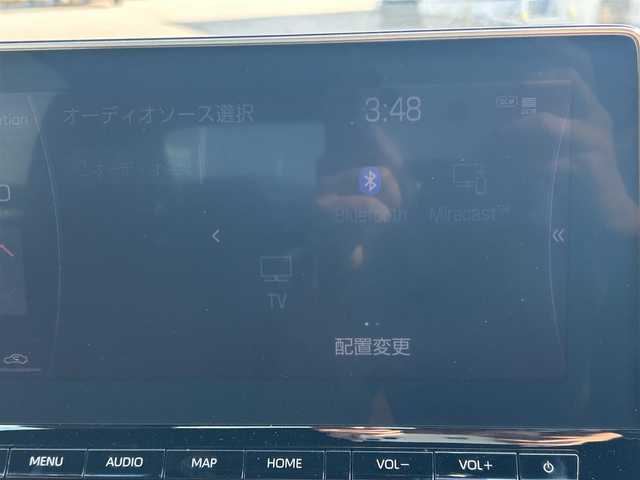 トヨタ クラウン ハイブリッド S 栃木県 2022(令4)年 3.4万km クリスタルシルバーM 登録時走行距離33118km/純正12.3インチナビ/フルセグTV(AM.FM.CD.DVD.TV.BT)/アラウンドビューモニター/バックカメラ/ETC2.0/ドライブレコーダー/シートヒーター/クリアランスソナー/衝突軽減ブレーキ/クルーズコントロール/レーンキープアシスト/オートマチックハイビーム/アイドリングストップ/17インチ純正AW/純正フロアマット