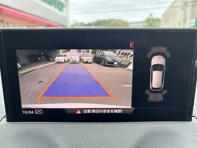アウディ Ｑ２ 30TFSIスポーツ 長崎県 2018(平30)年 6.8万km グレイシアホワイトメタリック 純正ナビ(BT/CD/DVD/ワンセグ)/バックカメラ/コーナーセンサー前後/アダプティブクルーズコントロール/シートヒーターD+N/ETC2.0/ドラレコ/USB/オートライト/パワーバックドア/スペアキー/保証書/取扱説明書