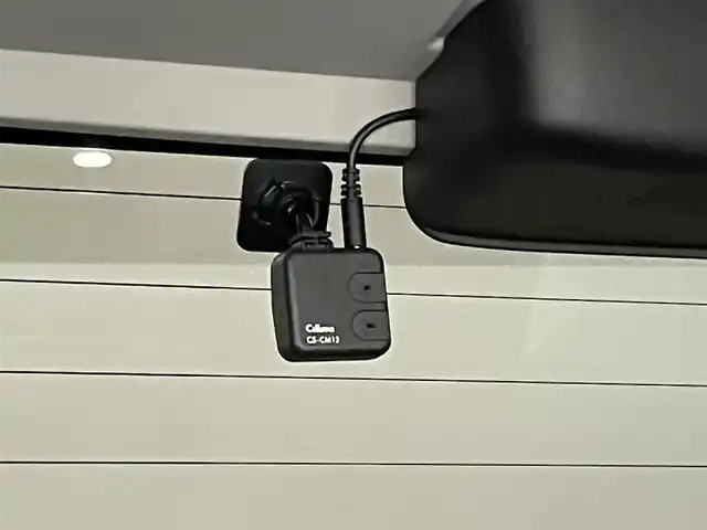 ダイハツ ムーヴ キャンバス ストライプス G ターボ 福岡県 2024(令6)年 0.9万km シャイニングホワイトパール/レイクブルーメタリック 社外ナビ（ＢＴ，フルセグＴＶ）　/バックカメラ　/ＥＴＣ　/前後ドラレコ　/前席ホッとカップホルダー　/ＡＣＣ　/コーナーセンサー　/衝突軽減ブレーキ　/横滑り防止装置　/両側電動スライドドア　/シートヒーター　/ＬＥＤ