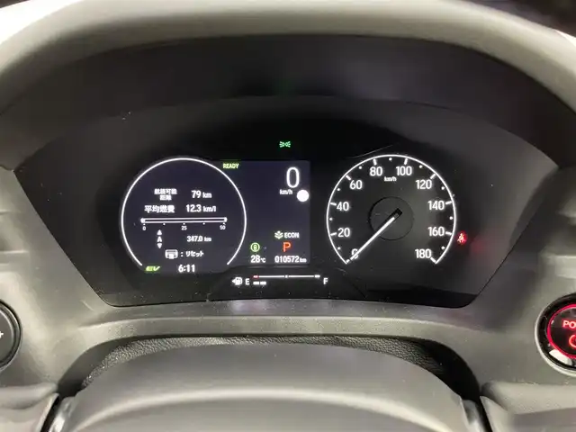 ホンダ ヴェゼル ハイブリッド e:HEV Z 道央・札幌 2022(令4)年 1.1万km クリスタルブラックパール ・ワンオーナー/・４WD/・寒冷地仕様/・純正メモリナビ/・ホンダコネクトディスプレイ/・BT/USB/フルセグTV/・マルチビューカメラ/・ドライブレコーダー前後/・クリアランスソナー/・ブラインドスポットモニター/・レーンキープアシスト/・ブレーキホールド/・置くだけ充電/・横滑り防止装置/・ステアリングスイッチ/・ステアリングヒーター/・パドルシフト/・LEDヘッドライト/・オートライト/・プッシュスタート/・スマートキー/・スペアキー/・純正フロアマット/・純正18インチAW/・ドアバイザー/・取扱説明書