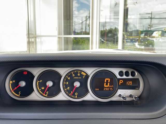 トヨタ カローラ ルミオン 1．5G 静岡県 2011(平23)年 3.9万km ホワイトパールクリスタルシャイン 【純正ナビ】/・ラジオ/・ワンセグTV/・AUX/・CD/【主要装備】/・バックカメラ/・ＥＴＣ/・純正フロアマット　/・オートエアコン　/・全席パワーウィンドウ/(全席オート)/・リモコンキー　/・パワーステアリング　/・ハロゲンヘッドライト　/・カーテンエアバック　/・純正ホイールキャップ　/・スペアキー