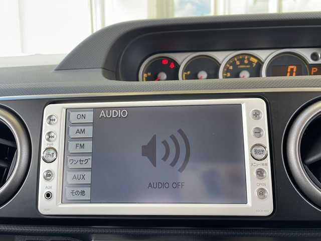 トヨタ カローラ ルミオン 1．5G 静岡県 2011(平23)年 3.9万km ホワイトパールクリスタルシャイン 【純正ナビ】/・ラジオ/・ワンセグTV/・AUX/・CD/【主要装備】/・バックカメラ/・ＥＴＣ/・純正フロアマット　/・オートエアコン　/・全席パワーウィンドウ/(全席オート)/・リモコンキー　/・パワーステアリング　/・ハロゲンヘッドライト　/・カーテンエアバック　/・純正ホイールキャップ　/・スペアキー