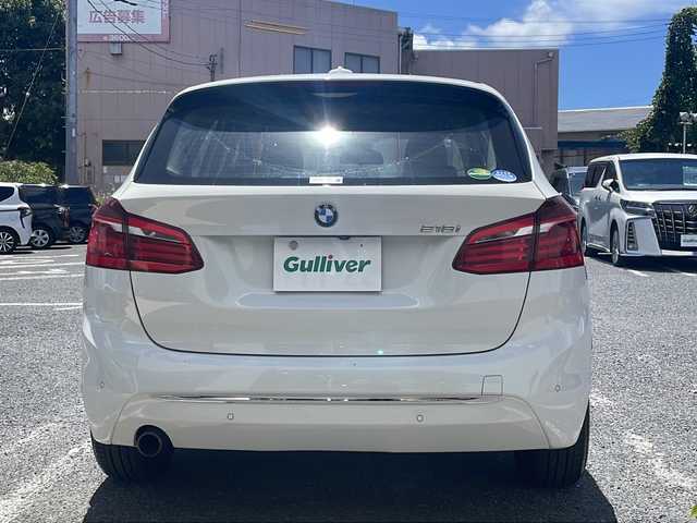 ＢＭＷ ２１８ｉ アクティブツアラー ラグジュアリー 千葉県 2016(平28)年 5.1万km アルピンホワイトⅢ ナビ バックカメラ 黒革シート シートヒーター 衝突警告 ドラレコ ヘッドアップディスプレイ　電動リアドア SPORTボタン ターボ 16インチAW ランフラットタイヤ オートライト スマートキー