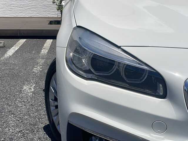 ＢＭＷ ２１８ｉ アクティブツアラー ラグジュアリー 千葉県 2016(平28)年 5.1万km アルピンホワイトⅢ ナビ バックカメラ 黒革シート シートヒーター 衝突警告 ドラレコ ヘッドアップディスプレイ　電動リアドア SPORTボタン ターボ 16インチAW ランフラットタイヤ オートライト スマートキー
