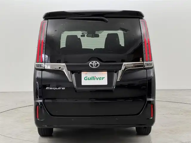 トヨタ エスクァイア Gi プレミアムパッケージ ブラックテーラード 福岡県 2020(令2)年 3.5万km ブラック 後席モニター　/純正９型ナビ　/バックカメラ　/ビルトインＥＴＣ２．０　/前後ドラレコ　/クルーズコントロール　/衝突被害軽減　/レーンキープ　/アイドリングストップ　/オートマチックハイビーム　/両側電動スライドドア　/ハーフレザー　/シートヒーター　/ステアリングヒーター　/純正１５インチＡＷ　/ＬＥＤヘッドライト