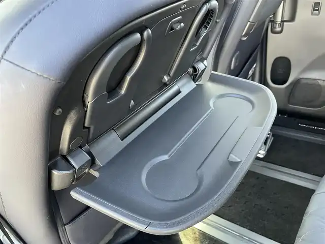 日産 セレナ e－パワー ハイウェイスター G 石川県 2020(令2)年 6.7万km 黒 純正10型ナビ/フルセグTV/アラウンドビューモニター/LEDヘッドライト/ETC/レザーシート/両側パワースライドドア/ドライブレコーダー/純正アルミホイール/インテリキー/プッシュスタート/プロパイロット/エマージェンシーブレーキ/デジタルミラー/保証書