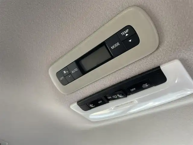 日産 セレナ e－パワー ハイウェイスター G 石川県 2020(令2)年 6.7万km 黒 純正10型ナビ/フルセグTV/アラウンドビューモニター/LEDヘッドライト/ETC/レザーシート/両側パワースライドドア/ドライブレコーダー/純正アルミホイール/インテリキー/プッシュスタート/プロパイロット/エマージェンシーブレーキ/デジタルミラー/保証書