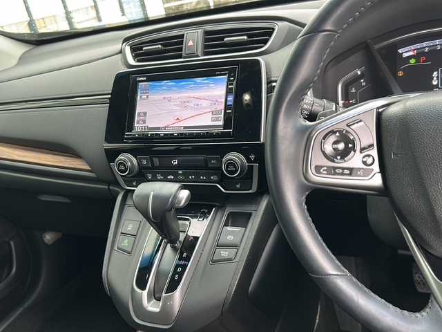ホンダ ＣＲ－Ｖ EX・マスターピース 岐阜県 2018(平30)年 2.7万km ルーセブラックM 登録時走行距離26791km/純正ＳＤナビ/バックカメラ/ワンセグＴＶ/サンルーフ/レザーシート/シートヒーター/電動リアゲート/パワーシート/ドライブレコーダー/ＥＴＣ/ＵＳＢ/Ｂｌｕｅｔｏｏｔｈ/クルーズコントロール/純正フロアマット/純正アルミホイール/プッシュスタート/スマートキー/スペアキー/ABS/横滑り防止装置/レーンキープアシスト/盗難防止装置/オートライト/LEDヘッドライト/エアバッグ/衝突被害軽減システム/カーテンエアバッグ