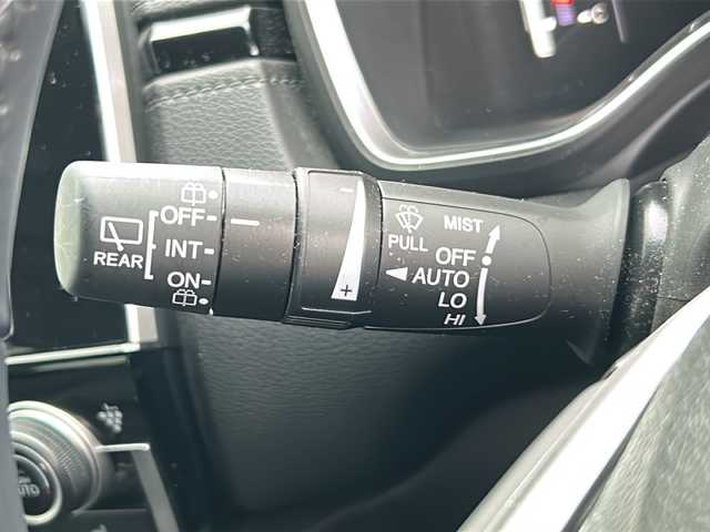 ホンダ ＣＲ－Ｖ EX・マスターピース 岐阜県 2018(平30)年 2.7万km ルーセブラックM 登録時走行距離26791km/純正ＳＤナビ/バックカメラ/ワンセグＴＶ/サンルーフ/レザーシート/シートヒーター/電動リアゲート/パワーシート/ドライブレコーダー/ＥＴＣ/ＵＳＢ/Ｂｌｕｅｔｏｏｔｈ/クルーズコントロール/純正フロアマット/純正アルミホイール/プッシュスタート/スマートキー/スペアキー/ABS/横滑り防止装置/レーンキープアシスト/盗難防止装置/オートライト/LEDヘッドライト/エアバッグ/衝突被害軽減システム/カーテンエアバッグ
