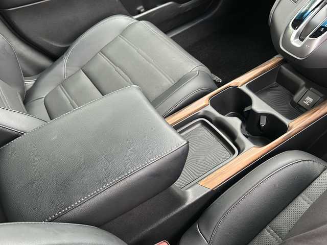 ホンダ ＣＲ－Ｖ EX・マスターピース 岐阜県 2018(平30)年 2.7万km ルーセブラックM 登録時走行距離26791km/純正ＳＤナビ/バックカメラ/ワンセグＴＶ/サンルーフ/レザーシート/シートヒーター/電動リアゲート/パワーシート/ドライブレコーダー/ＥＴＣ/ＵＳＢ/Ｂｌｕｅｔｏｏｔｈ/クルーズコントロール/純正フロアマット/純正アルミホイール/プッシュスタート/スマートキー/スペアキー/ABS/横滑り防止装置/レーンキープアシスト/盗難防止装置/オートライト/LEDヘッドライト/エアバッグ/衝突被害軽減システム/カーテンエアバッグ