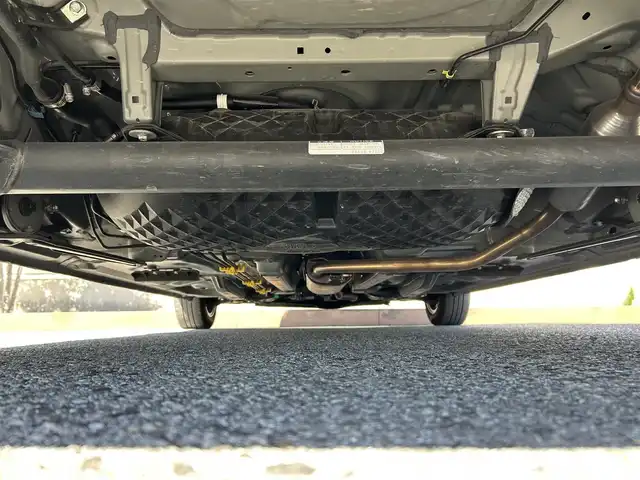 トヨタ ルーミー カスタムG 奈良県 2023(令5)年 4.6万km ブラックマイカメタリック 両側パワースライドドア/８インチ社外ナビ/（FM/AM/CD/DVD/フルセグ/Bluetooth/USB）/前後ドライブレコーダー/ETC/バックカメラ/スマートアシスト/・プリクラッシュブレーキアシスト	/・ブレーキ制御付誤発進抑制機能/・衝突警報機能/・レーンキープアシスト	/・アダプティブクルーズコントロール/・標識検知機能	/電動格納ミラー/電子パーキング/ブレーキホールド/アイドリングストップ/革巻きステアリング/ステアリングスイッチ/オートライト/LEDヘッドライト/フロントフォグ/フルオートエアコン/プッシュスタート/スマートキー/ドアバイザー