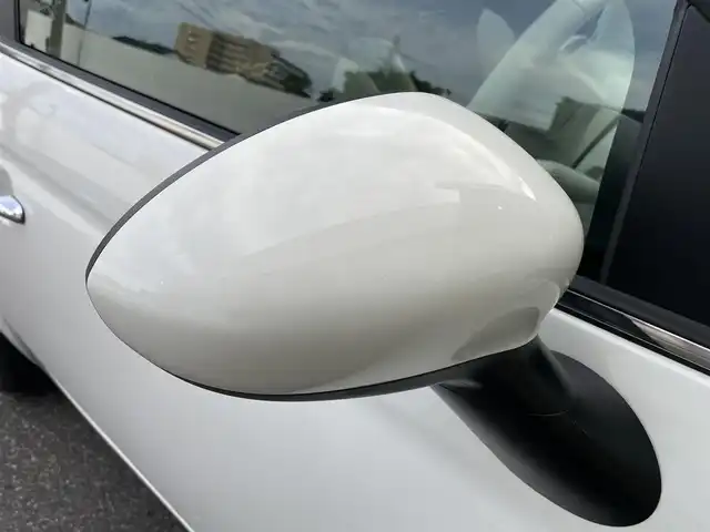 フィアット ５００ 1．2 ドルチェ 新潟県 2022(令4)年 1.3万km ボサノバホワイト ワンオーナー/ガラスルーフ/純正ホイール夏タイヤ装着/社外スタッドレスタイヤ車載/純正フロアマット/ステアリングスイッチ/ハンズフリー/パドルシフト/前後ドライブレコーダー/スペアキー1個