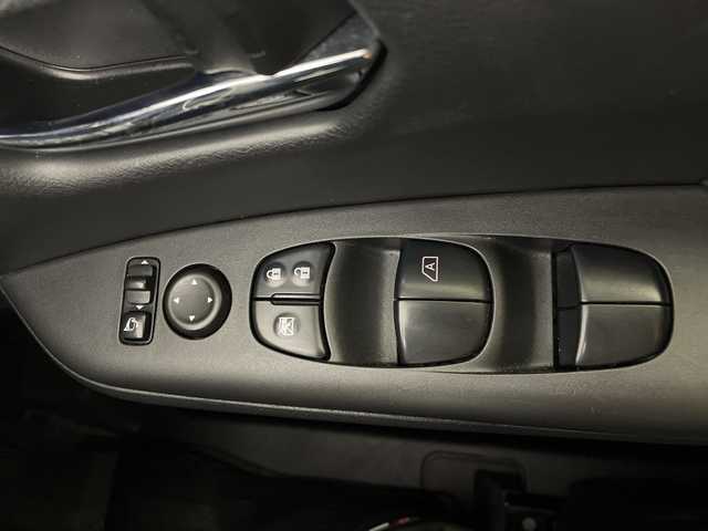 日産 セレナ X Vセレクション 新潟県 2018(平30)年 8.9万km アズライトブルー メモリナビ　型式MJ118D-W/全周囲カメラ/フルセグ/CD/BT/SD/フルセグ/プロパイロット/コーナーセンサー/デジタルインナーミラー/フォグ/キセノン