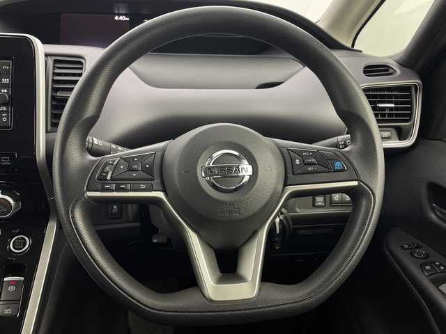 日産 セレナ X Vセレクション 新潟県 2018(平30)年 8.9万km アズライトブルー メモリナビ　型式MJ118D-W/全周囲カメラ/フルセグ/CD/BT/SD/フルセグ/プロパイロット/コーナーセンサー/デジタルインナーミラー/フォグ/キセノン