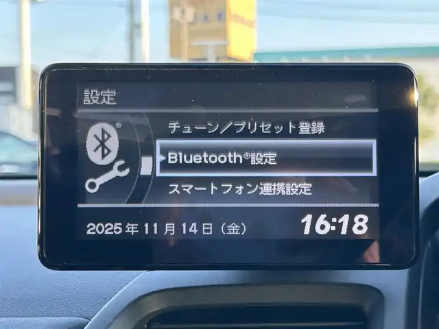 ホンダ Ｓ６６０ α 愛媛県 2015(平27)年 4.3万km 白 専用センターディスプレイ（internavi POCKET連携対応）/BT/AM・FM/バックカメラ/ETC/ドライブレコーダー/エンジンスタートボタン/クルーズコントロール/HKSターボマフラー/WedsSportアルミホイール/純正フロアマット/無限ハードトップ/純正ロールトップ