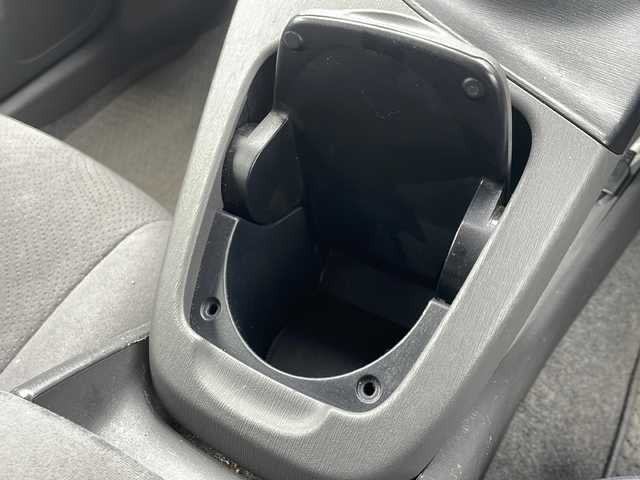 トヨタ プリウス S 山口県 2009(平21)年 14.1万km シルバーM 社外ディスプレィオーディオ/BT/純正フォグランプ/オートライト/ヘッドライトレベライザー/純正１５インチアルミホイール/コーナーセンサー/スマートキー/ビルトインETC/純正フロアマット/純正ドアバイザー/電動格納ドアミラー