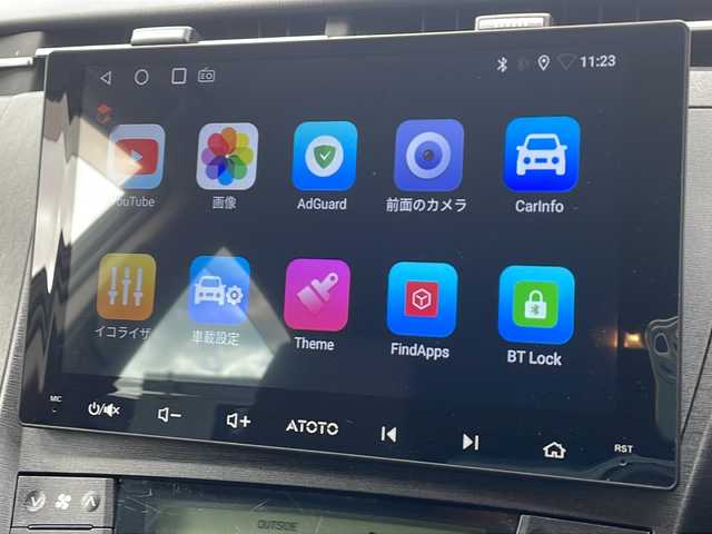 トヨタ プリウス S 山口県 2009(平21)年 14.1万km シルバーM 社外ディスプレィオーディオ/BT/純正フォグランプ/オートライト/ヘッドライトレベライザー/純正１５インチアルミホイール/コーナーセンサー/スマートキー/ビルトインETC/純正フロアマット/純正ドアバイザー/電動格納ドアミラー