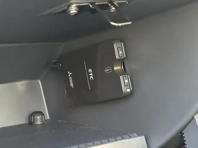 フィアット ５００ 1．2 ポップ 長野県 2017(平29)年 1.2万km LATTE MENTA 当店買取/　Ｕｃｏｎｎｅｃｔ/　純正オーディオ/　ＥＴＣ/　前後ドライブレコーダー/　シティモード切替/　ステアリングスイッチ/　キーレス/　純正フォグ/　ｂｌｕｅｔｏｏｔｈ/　保証書/　取説