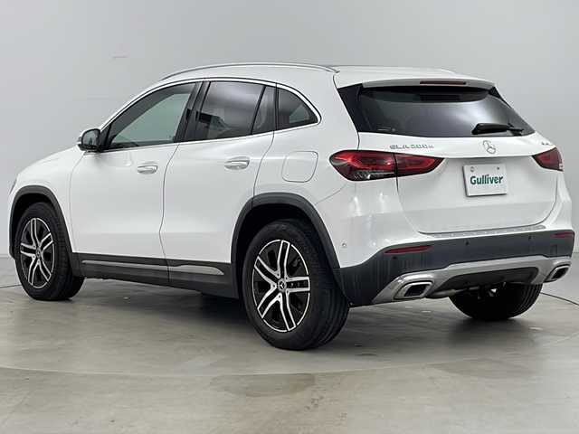 メルセデス・ベンツ ＧＬＡ２００ｄ 4マチック 道央・札幌 2020(令2)年 3.4万km ポーラホワイト ＡＣＣ　/パノラミックスライディングルーフ　/半革シート　/ナビ　/ＴＶ　/Ｂｌｕｅｔｏｏｔｈ接続　/３６０°カメラ　/電動シート　/シートヒーター　/衝突軽減ブレーキ/ＢＳＭ　/ＬＫＡ　/クロスウィンドウ　/ＥＴＣ