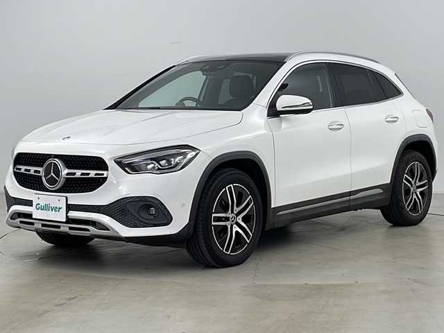 メルセデス・ベンツ ＧＬＡ２００ｄ 4マチック 道央・札幌 2020(令2)年 3.4万km ポーラホワイト ＡＣＣ　/パノラミックスライディングルーフ　/半革シート　/ナビ　/ＴＶ　/Ｂｌｕｅｔｏｏｔｈ接続　/３６０°カメラ　/電動シート　/シートヒーター　/衝突軽減ブレーキ/ＢＳＭ　/ＬＫＡ　/クロスウィンドウ　/ＥＴＣ