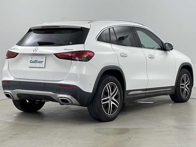 メルセデス・ベンツ ＧＬＡ２００ｄ 4マチック 道央・札幌 2020(令2)年 3.4万km ポーラホワイト ＡＣＣ　/パノラミックスライディングルーフ　/半革シート　/ナビ　/ＴＶ　/Ｂｌｕｅｔｏｏｔｈ接続　/３６０°カメラ　/電動シート　/シートヒーター　/衝突軽減ブレーキ/ＢＳＭ　/ＬＫＡ　/クロスウィンドウ　/ＥＴＣ