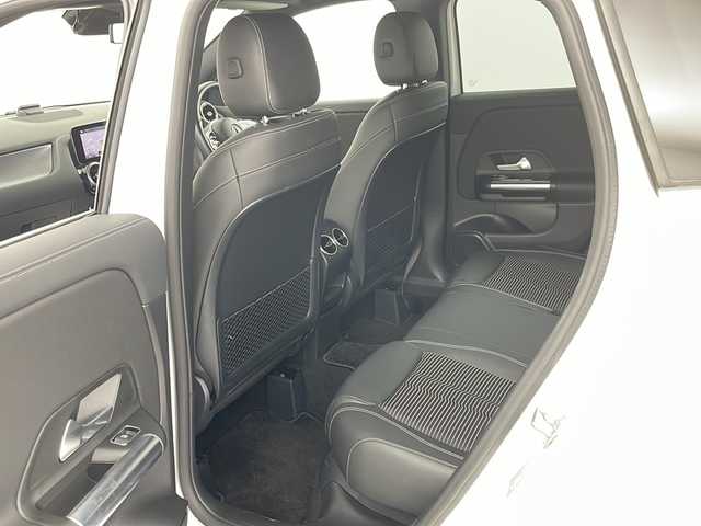 メルセデス・ベンツ ＧＬＡ２００ｄ 4マチック 道央・札幌 2020(令2)年 3.4万km ポーラホワイト ＡＣＣ　/パノラミックスライディングルーフ　/半革シート　/ナビ　/ＴＶ　/Ｂｌｕｅｔｏｏｔｈ接続　/３６０°カメラ　/電動シート　/シートヒーター　/衝突軽減ブレーキ/ＢＳＭ　/ＬＫＡ　/クロスウィンドウ　/ＥＴＣ