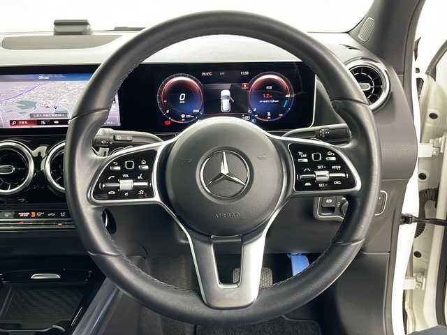 メルセデス・ベンツ ＧＬＡ２００ｄ 4マチック 道央・札幌 2020(令2)年 3.4万km ポーラホワイト ＡＣＣ　/パノラミックスライディングルーフ　/半革シート　/ナビ　/ＴＶ　/Ｂｌｕｅｔｏｏｔｈ接続　/３６０°カメラ　/電動シート　/シートヒーター　/衝突軽減ブレーキ/ＢＳＭ　/ＬＫＡ　/クロスウィンドウ　/ＥＴＣ