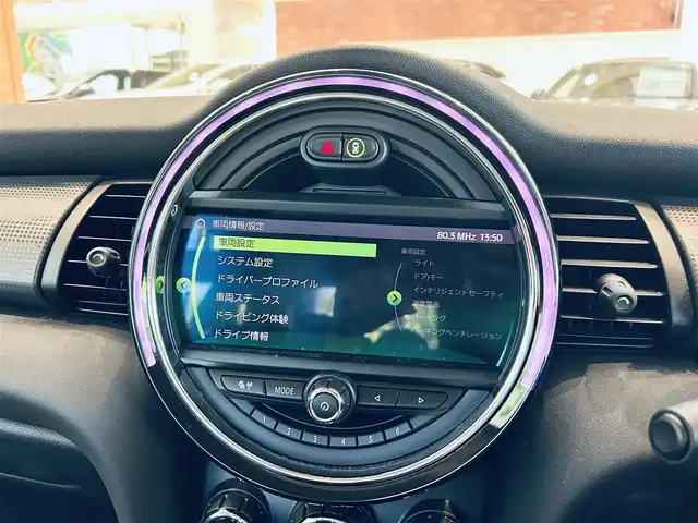 ＭＩＮＩ ミニ クーパー D 大阪府 2020(令2)年 2.1万km ソラリスオレンジ ペッパーP/ワンオーナー/インテリジェントセーフティ/純正ナビ/バックカメラ/純正15インチAW/LEDヘッドライト/クリアランスソナー/ETC/ドラレコ/USB/Bluetooth