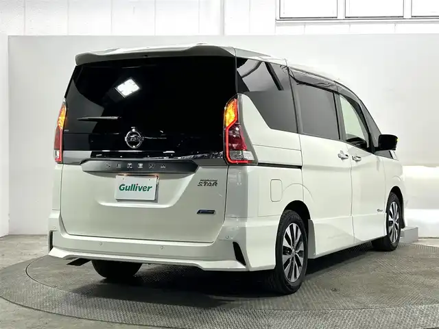 日産 セレナ ハイウェイスター 大阪府 2016(平28)年 5.6万km ブリリアントホワイトパール ALPINEナビ(フルセグ/Bluetooth) 360カメラ ETC 後席モニター デジタルインナーミラー 衝突軽減 クルコン パークアシスト コーナーセンサー 両側パワースライドドア 前後ドラレコ