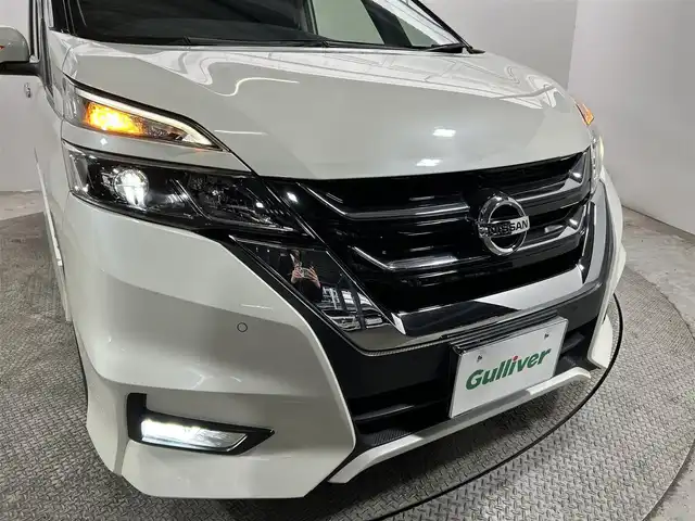 日産 セレナ ハイウェイスター 大阪府 2016(平28)年 5.6万km ブリリアントホワイトパール ALPINEナビ(フルセグ/Bluetooth) 360カメラ ETC 後席モニター デジタルインナーミラー 衝突軽減 クルコン パークアシスト コーナーセンサー 両側パワースライドドア 前後ドラレコ
