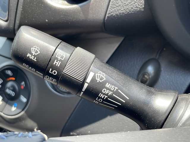 トヨタ ＲＡＶ４ スタイル 兵庫県 2011(平23)年 9.3万km ホワイトパールクリスタルシャイン ワンオーナー/純正SDナビ・フルセグ・BT・CD・DVD・FM・AM/バックカメラ/ETC/クルーズコントロール/ダウンヒルアシスト/プッシュスタート/スマートキー×1/純正ドアバイザー/純正フロアマット