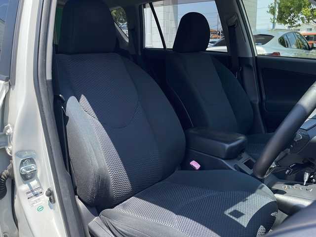 トヨタ ＲＡＶ４ スタイル 兵庫県 2011(平23)年 9.3万km ホワイトパールクリスタルシャイン ワンオーナー/純正SDナビ・フルセグ・BT・CD・DVD・FM・AM/バックカメラ/ETC/クルーズコントロール/ダウンヒルアシスト/プッシュスタート/スマートキー×1/純正ドアバイザー/純正フロアマット