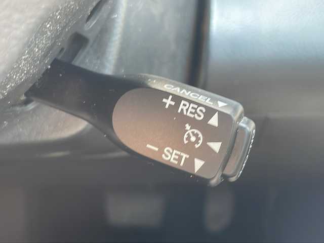 トヨタ ＲＡＶ４ スタイル 兵庫県 2011(平23)年 9.3万km ホワイトパールクリスタルシャイン ワンオーナー/純正SDナビ・フルセグ・BT・CD・DVD・FM・AM/バックカメラ/ETC/クルーズコントロール/ダウンヒルアシスト/プッシュスタート/スマートキー×1/純正ドアバイザー/純正フロアマット