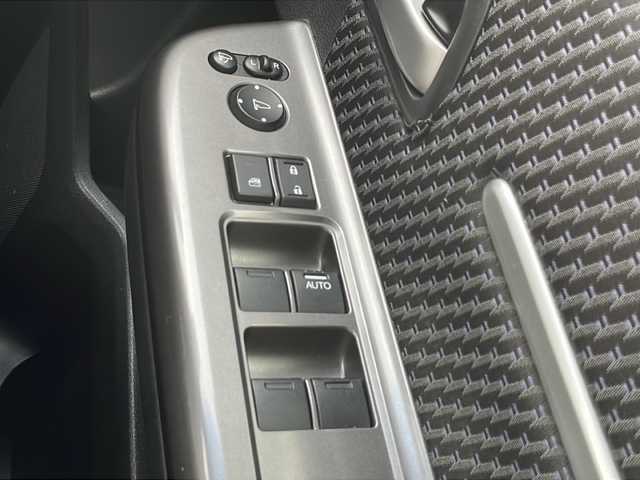 ホンダ ステップワゴン スパーダ クールスピリット 山口県 2016(平28)年 7.2万km ホワイトオーキッドパール 社外１０型ナビ/バックカメラ/両側パワスラ/ハーフレザーシート/シートヒーター/ドラレコ（前）/フリップダウンモニター/ウインカー付きミラー/クルーズコントロール/アイドリングストップ/横滑り防止装置/衝突被害軽減ブレーキ
