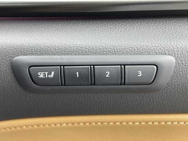 レクサス ＮＸ 350h バージョンL 千葉県 2022(令4)年 2.9万km ソニッククォーツ パノラマルーフ/14インチディスプレイオーディオプラス/パノラミックビューモニター/マークレビンソンプレミアムサラウンドSYS/セーフティシステムプラス/・プリクラッシュセーフティ/・レーントレーシングアシスト/・ロードサインアシスト/・レーダークルーズコントロール/・アダプティブハイビーム/・レーンチェンジアシスト/ブラインドスポットモニター/前席パワーシート/・シートヒーター/・シートクーラー/HUD/LEDヘッドライト/LEDフォグランプ
