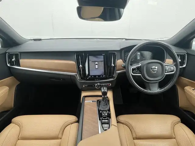 ボルボ Ｖ９０ T6 AWD インスクリプション 東京都 2018(平30)年 2.4万km パール 純正ナビ/バックカメラ/BSM/アダプティブクルーズコントロール/ETC/フルセグTV/LEDヘッドライト/プッシュスタート/ワンオーナー