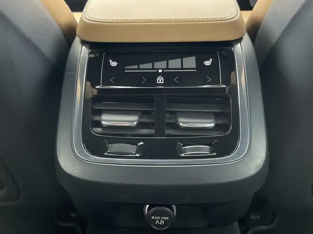 ボルボ Ｖ９０ T6 AWD インスクリプション 東京都 2018(平30)年 2.4万km パール 純正ナビ/バックカメラ/BSM/アダプティブクルーズコントロール/ETC/フルセグTV/LEDヘッドライト/プッシュスタート/ワンオーナー