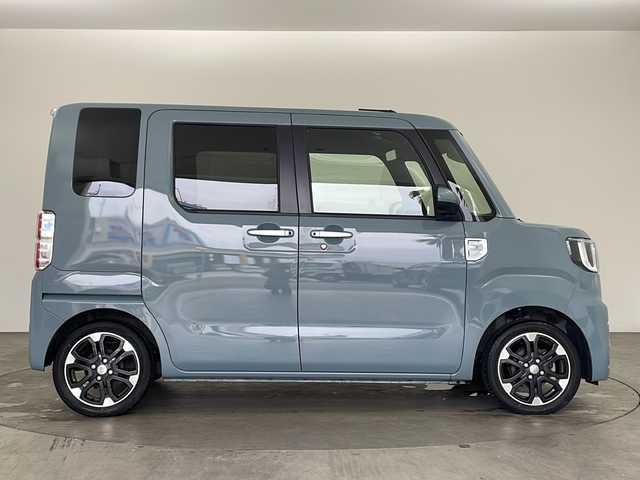 ダイハツ ウェイク G ターボVS SA Ⅲ 兵庫県 2021(令3)年 2.9万km レイクブルーメタリック ・ワンオーナー/・純正ナビ&Bluetooth&CD&DVD&SD&USB&TV/・全方位カメラ/・両側パワースライドドア/・前方ドライブレコーダー/・ベンチシート/・純正フロアマット/・純正15インチアルミホイール/・スマートアシスト３/・誤発進抑制機能/・先行車発進お知らせ機能/・車線逸脱警報/・ABS/・横滑り防止機能/・盗難防止装置/・オートライト/・オートマチックハイビーム/・LEDヘッドライト/・W＋サイドエアバック/・スマートキー/・スペアキー/・AACエアコン/・アイドリングストップ/・ステアリングスイッチ/・後席サンシェード/・シートリフター/・ターボ