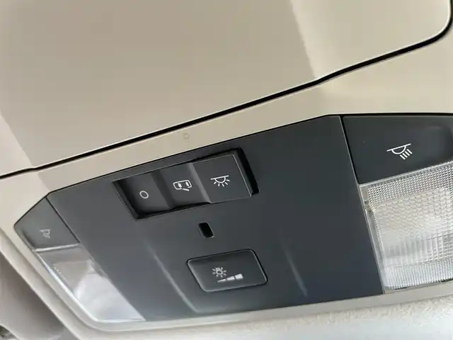 三菱 デリカＤ：５ P 石川県 2023(令5)年 3.1万km グラファイトグレーメタリック/ブラックマイカ 4WD/9型ナビ/フルセグTV/全方位カメラ/LEDヘッドライト/ETC/両側パワースライドドア/レーダークルーズ/レーダーブレーキ/ブラインドスポットモニター/スマートキー/プッシュスタート/シートヒーター/パワーバックドア/オートステップレス/保証書
