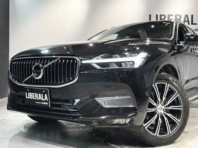 ボルボ ＸＣ６０ D4 AWD インスクリプション 道央・札幌 2020(令2)年 3.8万km オニキスブラックP CitySafety/全車速追従機能付ACC/パイロットアシスト/ステアリングアシスト付BLIS/レーンチェンジマージエイド/レーンキーピングエイド/クロストラフィックアラート/ロードサインインフォメーション/フルアクティブハイビーム/360°ビューカメラ/ブレーキオートホールド機能/パークアシストパイロット/ヘッドアップディスプレイ/パーフォレーテッドファインナッパレザー(アンバー)/8ウェイパワーシート(D/N)/電動ランバーサポート(D/N)/シートヒーター(全席)/ベンチレーション機能(D/N)/リラクゼーション機能(D/N)/harman/kardonプレミアムサウンド/HDDナビゲーション/フルセグTV/CDプレイヤー/ETC2.0/AppleCarPlay/AndroidAuto/ドリフトウッドパネル/本革巻シルクメタルステアリングホイール/ステアリングホイールヒーター/イルミネーテッド本革巻シフトノブ/インテリアイルミネーション/アンビエントライト/パワーテールゲート(ハンズフリー機構付)/4ゾーンフルオートマチックエアコン/LEDフロントフォグライト/取扱説明書/保証書/スペアキー