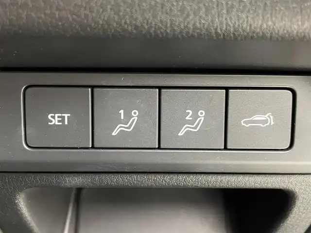 マツダ ＣＸ－３０ XD Lパッケージ 大阪府 2020(令2)年 6.4万km チタニウムフラッシュマイカ スマートシティーブレーキ/レーダークルーズコントロール/純正ナビ【CD/DVD/Bluetooth/フルセグ】/全方位カメラ/D席パワーシート/D/N席シートヒーター/ステアリングヒーター/合皮シート/ビルトインETC/前後コーナーセンサー/パドルシフト/純正１８インチアルミ/純正フロアマット/保証書・取説