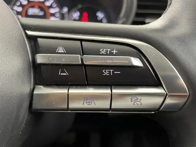 マツダ ＣＸ－３０ XD Lパッケージ 大阪府 2020(令2)年 6.4万km チタニウムフラッシュマイカ スマートシティーブレーキ/レーダークルーズコントロール/純正ナビ【CD/DVD/Bluetooth/フルセグ】/全方位カメラ/D席パワーシート/D/N席シートヒーター/ステアリングヒーター/合皮シート/ビルトインETC/前後コーナーセンサー/パドルシフト/純正１８インチアルミ/純正フロアマット/保証書・取説