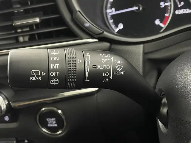 マツダ ＣＸ－３０ XD Lパッケージ 大阪府 2020(令2)年 6.4万km チタニウムフラッシュマイカ スマートシティーブレーキ/レーダークルーズコントロール/純正ナビ【CD/DVD/Bluetooth/フルセグ】/全方位カメラ/D席パワーシート/D/N席シートヒーター/ステアリングヒーター/合皮シート/ビルトインETC/前後コーナーセンサー/パドルシフト/純正１８インチアルミ/純正フロアマット/保証書・取説