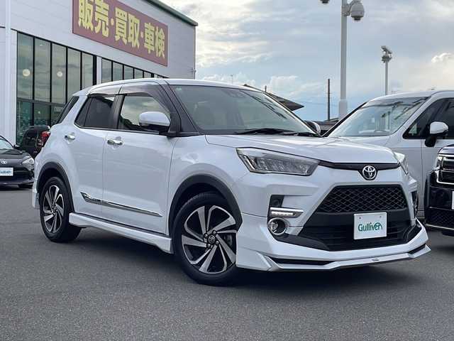 トヨタ ライズ Z 長野県 2020(令2)年 4.5万km シャイニングホワイトパール モデリスタエアロ(F・S・R)/トヨタセーフティセンス/純正9インチディスプレイオーディオ/FM・AM・フルセグTV・Bluetooth/AppleCarPlay対応/パノラミックビューモニター/純正17インチアルミホイール/レーダークルーズコントロール/前後ドライブレコーダー/前後コーナーセンサー/前席シートヒーター/ステアリングスイッチ/革巻きステアリング/LEDヘッドライト/オートライト/フォグランプ/プッシュスタート/スマートキー