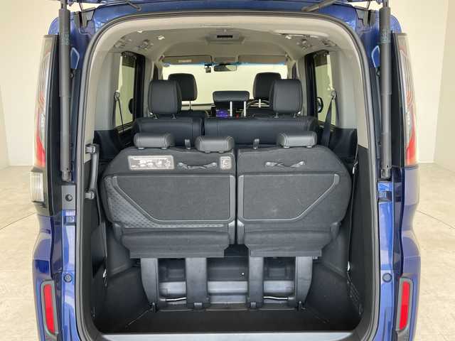 ホンダ ステップワゴン スパーダ クールスピリット 愛知県 2015(平27)年 5.1万km コバルトブルーパール 純正ナビ/全方位カメラ/両側パワースライドドア/レーダークルーズコントロール/シートヒーター/バックカメラ/コーナーセンサー/純正アルミホイール/LEDヘッドライト/リアオートエアコン/レーンキープアシスト/オートライト/ドライブレコーダー/ETC/衝突軽減システム/CD DVD/Bluetooth/ステアリングスイッチ/スマートキー/プッシュスタート