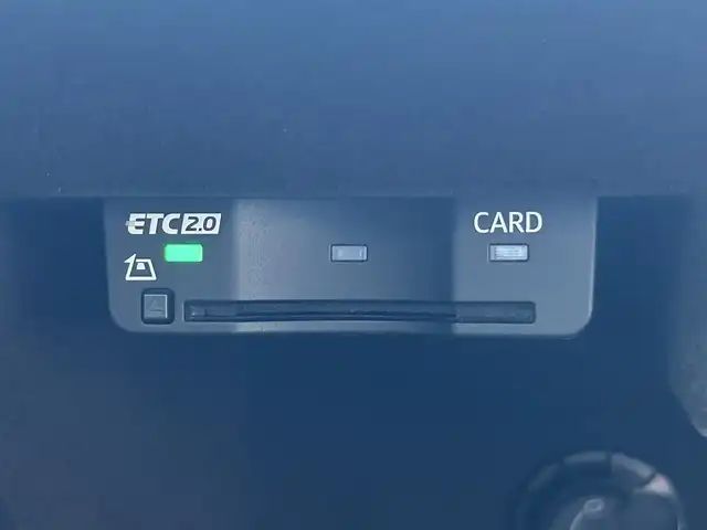 アウディ Ｓ８ 愛知県 2020(令2)年 5.8万km グレイシアホワイトメタリック ワンオーナー/純正メモリナビ(USB/DVD/BT/AppleCarPlay/AndroidAuto/フルセグ)/Audiドライバーアシスト/ ・速度警告/ ・アダクティブドライブアシスト/ ・接近警告/ ・Audiプレセンス/ ・Audiサイドアシスト/ ・レーン逸脱警告/Audiドライブセレクト/アダクティブサス/インテリジェントコースティング/パーキングエイド/リアクロストラフィックアシスト/サンルーフ/BANG&OLVFSENサウンド/アラウンドビュー・バックカメラ/4WD/ターボ/パワーバックドア/パドルシフト/レザーシート/パワーシート/シートヒーター・エアシート/ETC2.0/LEDヘッドライト/純正AW21インチ/電動格納ミラー/純正フロアマット/アイドリングストップ/プッシュスタート/スマートキー・スペアキー１本/ステアリングリモコン/ハンズフリー/ABS/取扱説明書・保証書