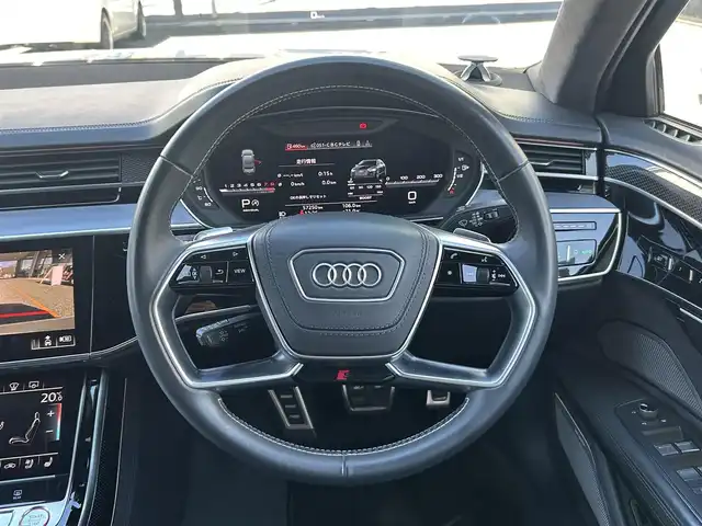 アウディ Ｓ８ 愛知県 2020(令2)年 5.8万km グレイシアホワイトメタリック ワンオーナー/純正メモリナビ(USB/DVD/BT/AppleCarPlay/AndroidAuto/フルセグ)/Audiドライバーアシスト/ ・速度警告/ ・アダクティブドライブアシスト/ ・接近警告/ ・Audiプレセンス/ ・Audiサイドアシスト/ ・レーン逸脱警告/Audiドライブセレクト/アダクティブサス/インテリジェントコースティング/パーキングエイド/リアクロストラフィックアシスト/サンルーフ/BANG&OLVFSENサウンド/アラウンドビュー・バックカメラ/4WD/ターボ/パワーバックドア/パドルシフト/レザーシート/パワーシート/シートヒーター・エアシート/ETC2.0/LEDヘッドライト/純正AW21インチ/電動格納ミラー/純正フロアマット/アイドリングストップ/プッシュスタート/スマートキー・スペアキー１本/ステアリングリモコン/ハンズフリー/ABS/取扱説明書・保証書
