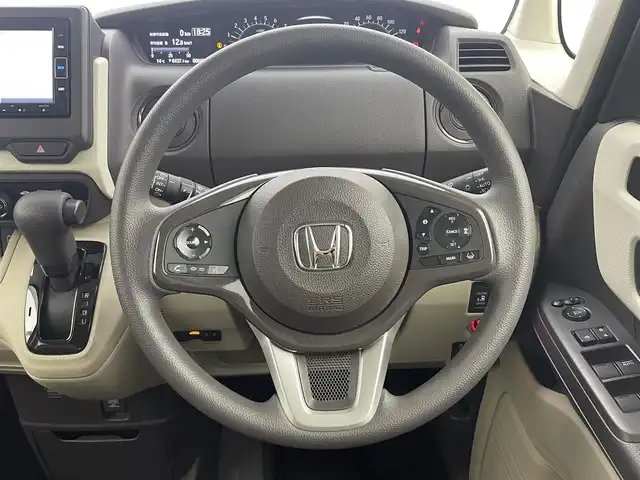 ホンダ Ｎ ＢＯＸ G L ホンダセンシング 宮城県 2020(令2)年 0.9万km モーニングミストブルーM ワンオーナー				/純正7インチナビ【VXM-214VFi】/・DTV/SD/CD/DVD/BT								/バックカメラ/ホンダセンシング/・衝突軽減ブレーキ/・アダプティブクルーズコントロール/・車線維持支援システム/・誤発進抑制機能/・後方誤発進抑制機能/ビルトインETC					/左側パワースライドドア				/クルーズコントロール				/純正前側ドライブレコーダー						/オートライト				/純正LEDヘッドライト							/プッシュEgスタート/ストップ				/スマートキー×2				/ドアバイザー				/純正フロアマット	/取扱説明書/ナビ取扱説明書	/新車時保証書